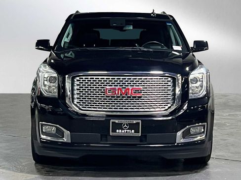 Used 2017 GMC Yukon Denali image 8