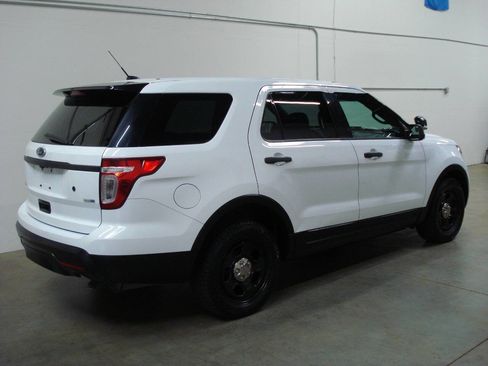 Used 2015 Ford Explorer 4WD Police Interceptor w/ Ready For The Road Package image 8