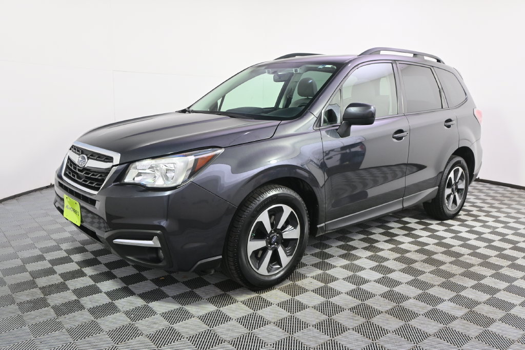 Used 2018 Subaru Forester 2.5i Premium AWD/4WD image 2
