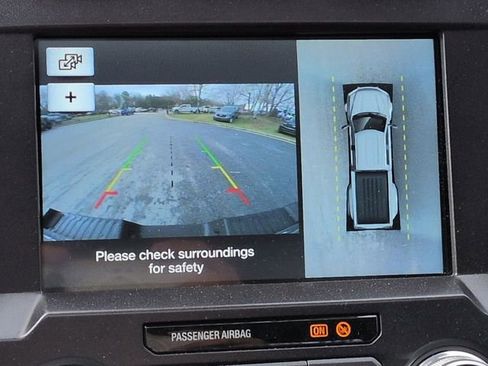 Certified 2017 Ford F350 Platinum w/ Platinum Ultimate Package image 24