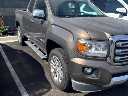 Used 2015 GMC Canyon SLT AWD/4WD image 2