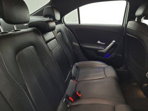 Used 2021 Mercedes-Benz A 220 4MATIC image 19