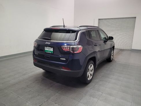 Used 2021 Jeep Compass Latitude AWD/4WD image 9