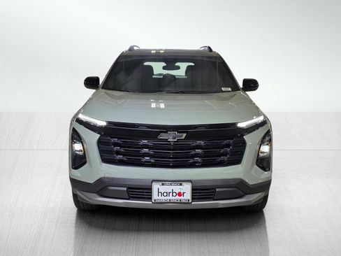 New 2026 Chevrolet Equinox LT w/ Convenience Package II image 2