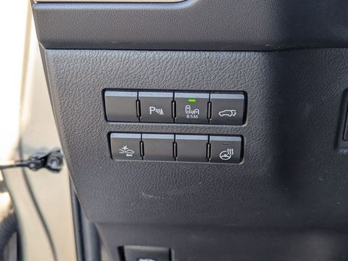Used 2017 Lexus NX 300h AWD image 26