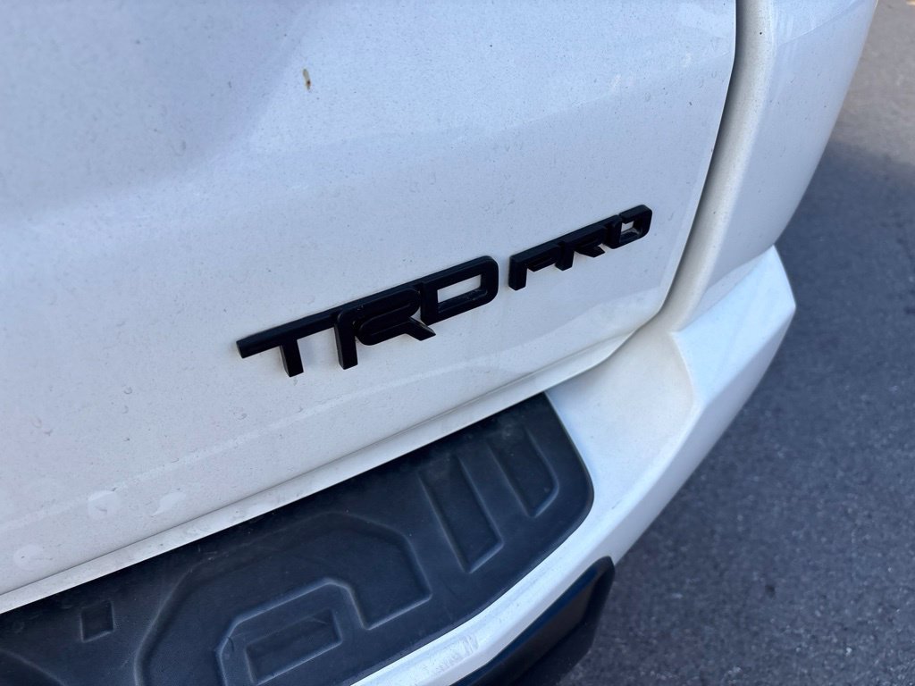 Used 2020 Toyota 4Runner TRD Off-Road Premium w/ Moonroof Package AWD/4WD image 10