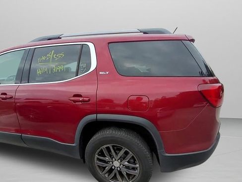 Used 2019 GMC Acadia SLT image 32