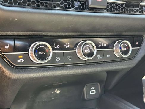 Used 2024 Honda HR-V EX-L image 23