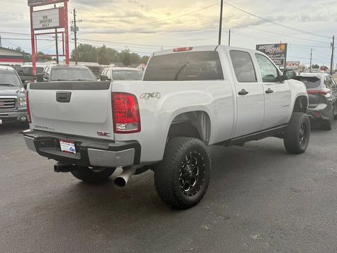 Used 2012 GMC Sierra 2500 SLE w/ SLE Preferred Package image 5