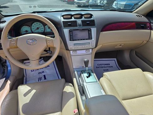 Used 2004 Toyota Solara SE FWD image 16