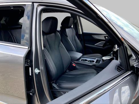 Used 2026 Acura MDX FWD w/ Technology Package image 9