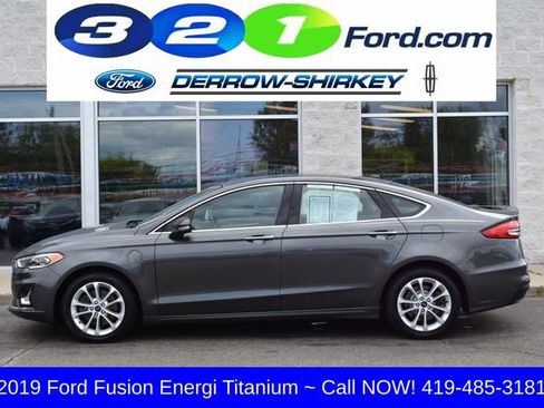 Used 2019 Ford Fusion Energi Titanium FWD image 2
