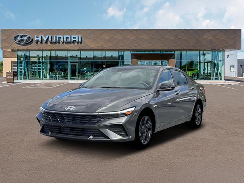 New 2026 Hyundai Elantra Sport image 1