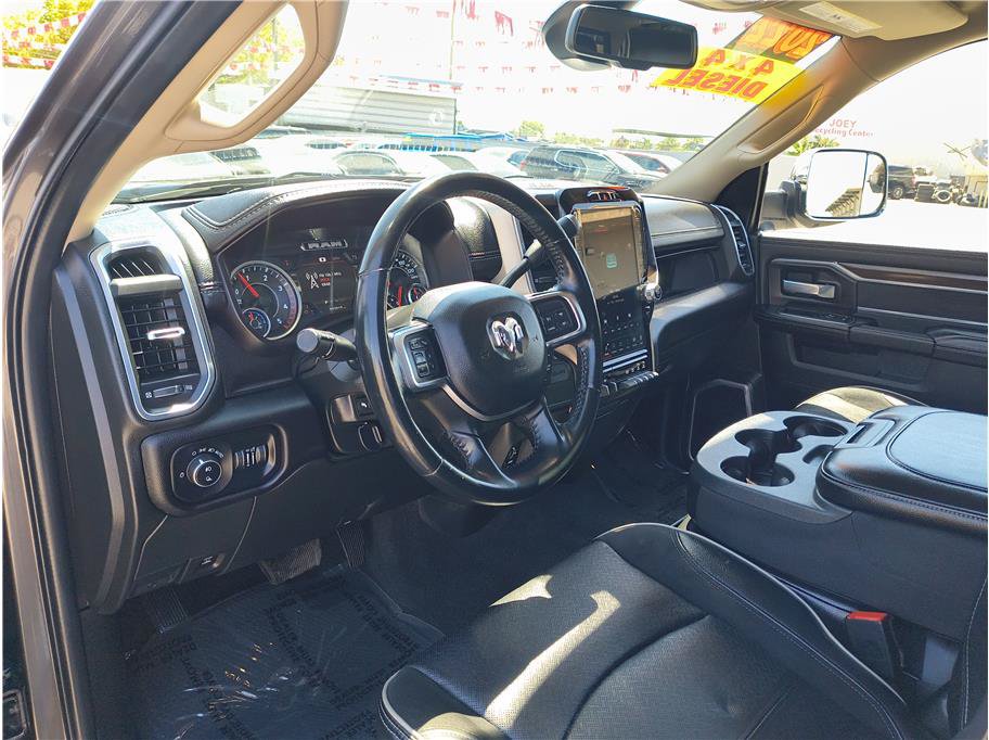 Used 2022 RAM 2500 Laramie AWD/4WD image 4