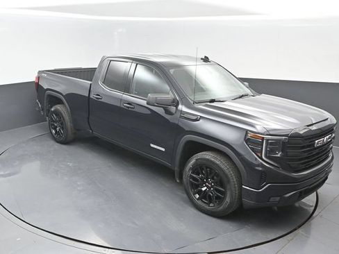 Used 2024 GMC Sierra 1500 Elevation AWD/4WD image 16