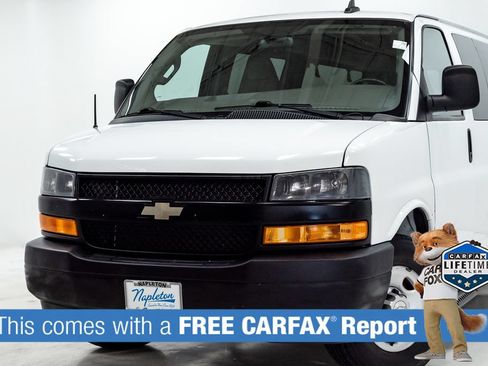 Used 2022 Chevrolet Express 3500 LS RWD image 2