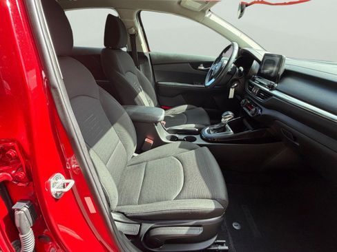 Used 2019 Kia Forte S FWD image 18