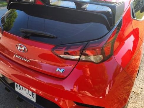 Used 2022 Hyundai Veloster N FWD image 26