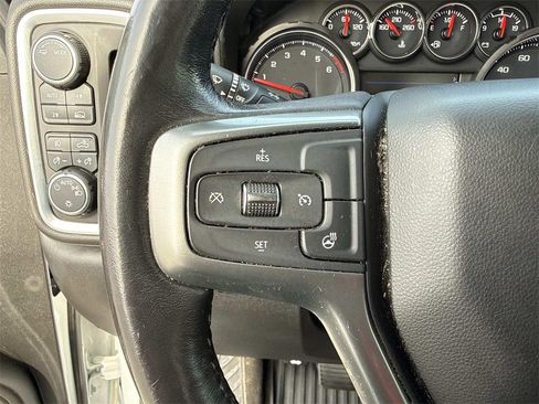 Used 2021 Chevrolet Silverado 1500 RST image 15