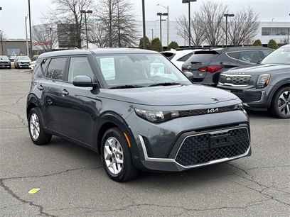 Used 2023 Kia Soul LX w/ LX Technology Package