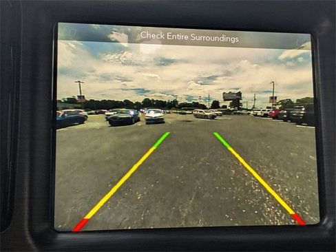 Used 2018 Dodge Challenger R/T Scat Pack image 19