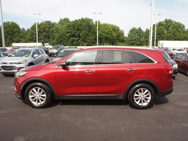 Used 2016 Kia Sorento FWD image 3