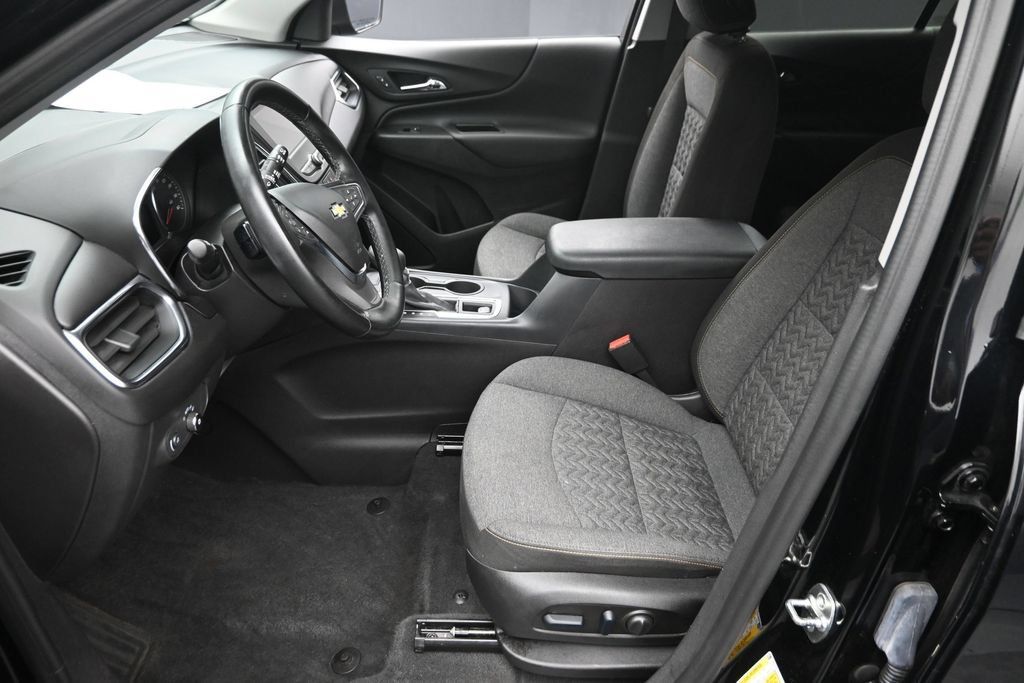 Used 2024 Chevrolet Equinox LT AWD/4WD image 15