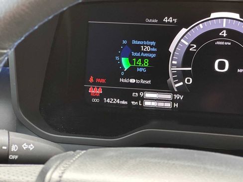 Used 2023 Toyota Tundra Platinum image 26