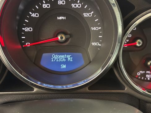Used 2010 Cadillac CTS Luxury AWD/4WD image 20