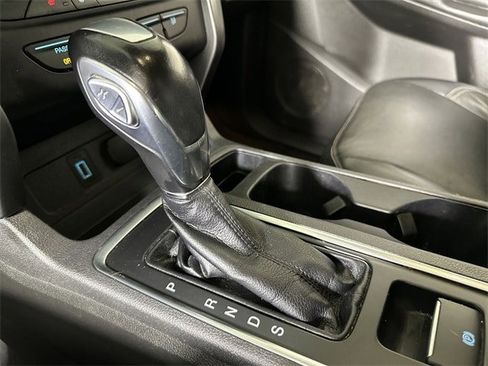 Used 2018 Ford Escape SEL image 16