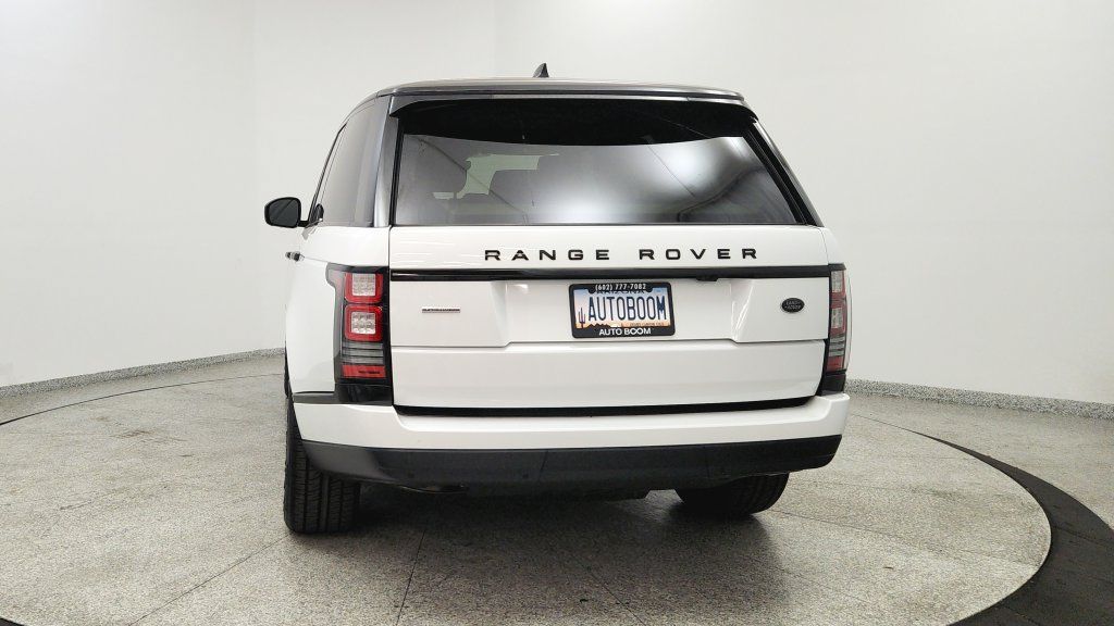 Used 2017 Land Rover Range Rover Supercharged AWD/4WD image 4