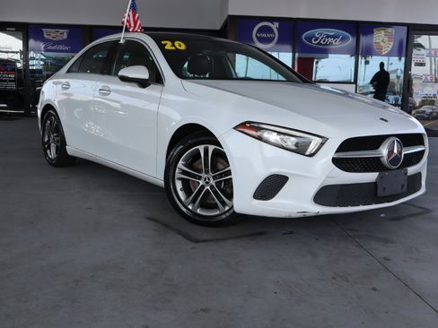 Used 2020 Mercedes-Benz A 220 4MATIC w/ Premium Package image 3