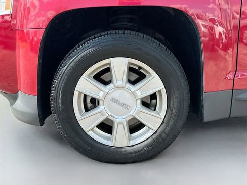 Used 2013 GMC Terrain SLE FWD image 29