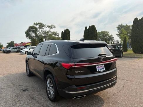 Used 2026 Buick Enclave Preferred w/ Power Package AWD/4WD image 3