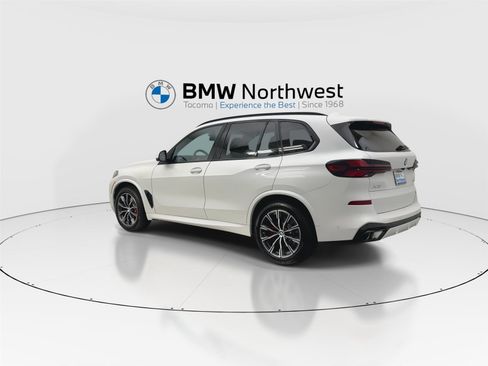 New 2026 BMW X5 xDrive40i w/ Executive Package image 12