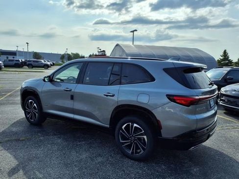 New 2026 Buick Enclave Sport Touring w/ Power Package image 9