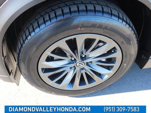 Used 2025 MAZDA CX-70 3.3 Turbo w/ Preferred Package image 29