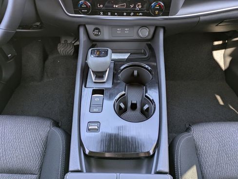 New 2026 Nissan Rogue SV image 18