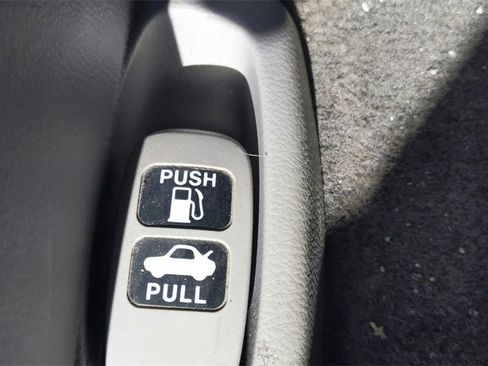 Used 2010 Honda Accord LX image 27