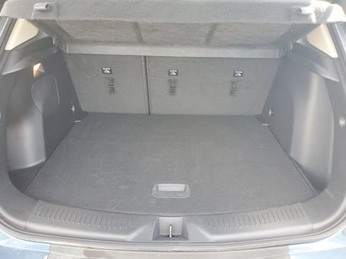 Certified 2024 Buick Encore GX Preferred w/ Comfort Package FWD image 7