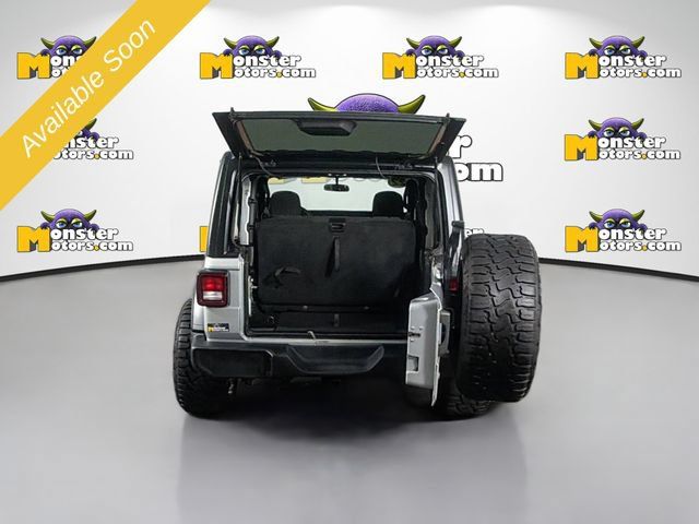 Used 2022 Jeep Wrangler Sport AWD/4WD image 25