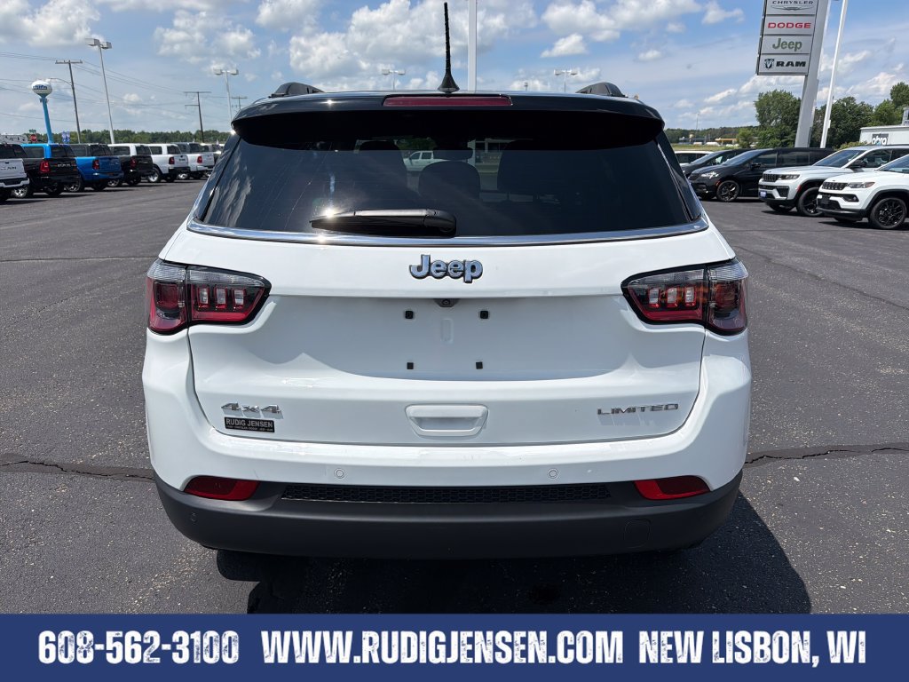 Used 2025 Jeep Compass Limited AWD/4WD image 4
