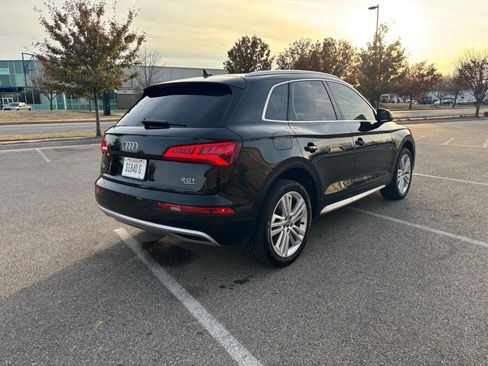 Used 2018 Audi Q5 2.0T Premium Plus w/ Premium Plus Package image 7