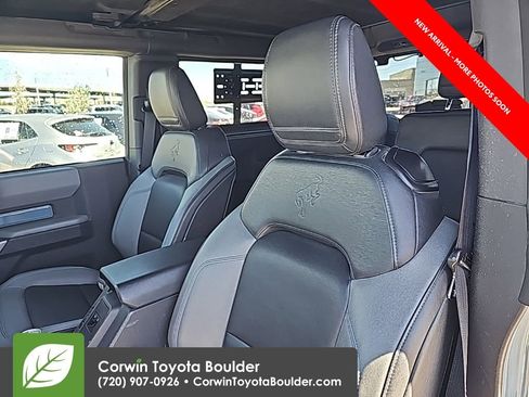 Used 2023 Ford Bronco Black Diamond image 10