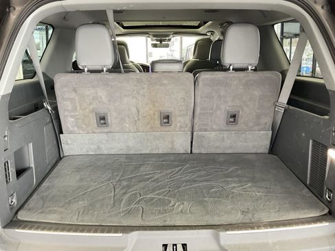 Used 2020 Lincoln Navigator L Reserve w/ Luxury Package AWD/4WD image 24