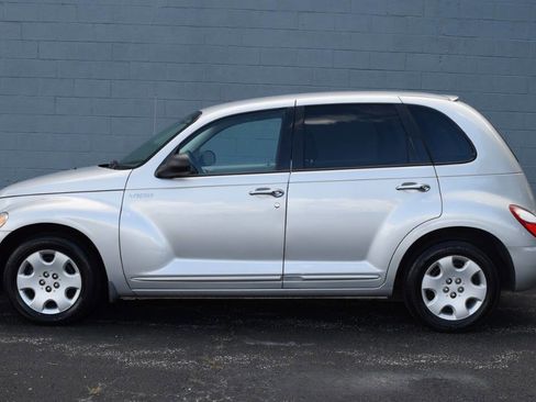 Used 2006 Chrysler PT Cruiser Touring FWD image 6