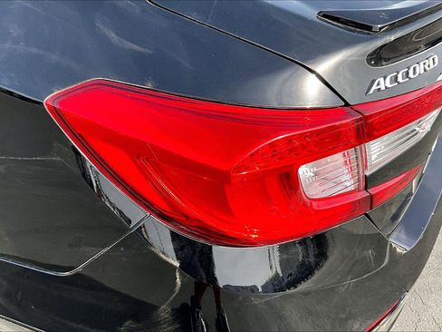 Used 2020 Honda Accord Sport image 25