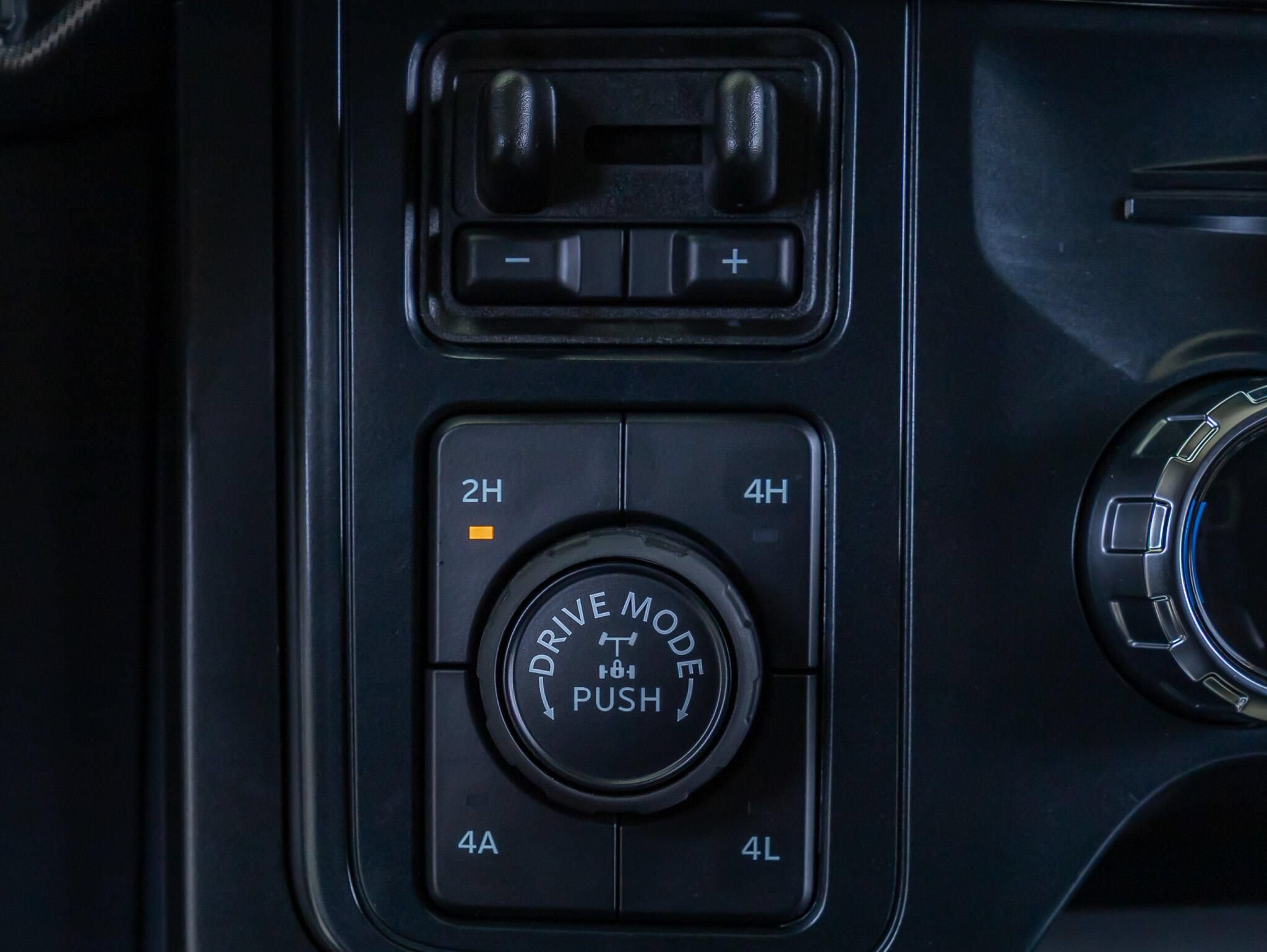Used 2026 Ford F150 Raptor AWD/4WD image 22