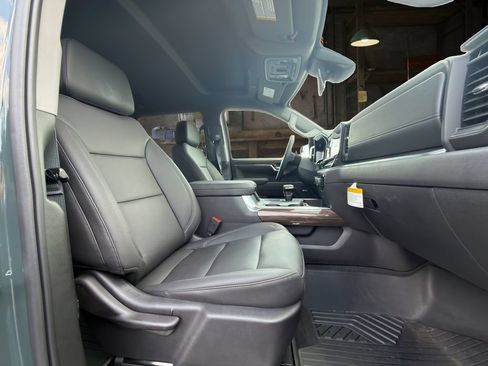 Certified 2026 Chevrolet Silverado 1500 LT Trail Boss w/ Convenience Package II AWD/4WD image 15