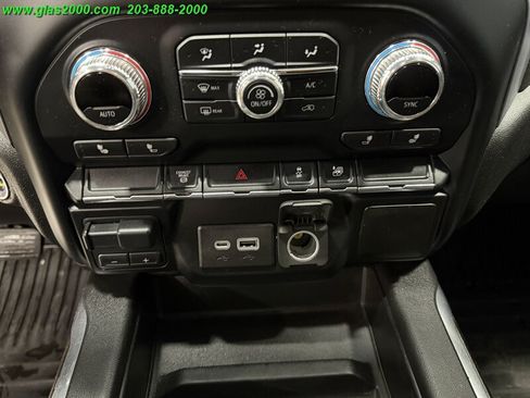 Used 2020 GMC Sierra 3500 SLE w/ SLE Convenience Package AWD/4WD image 24
